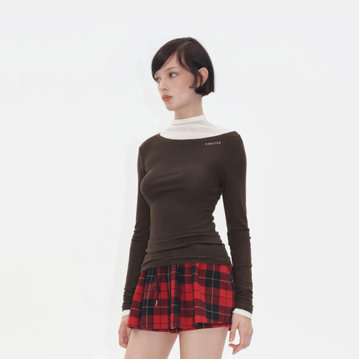 HERLIAN2025年秋季新品女士假两件拼色设计简约字母装饰打底衫 商品图0