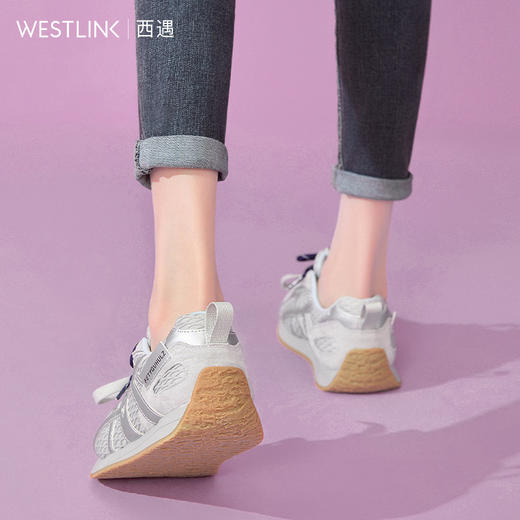 西遇德训鞋女新款秋季百搭透气网面慢跑休闲鞋厚底银色运动鞋V1656989 商品图3