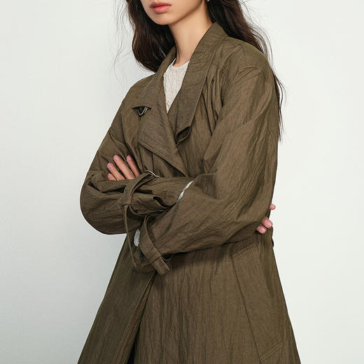 NEELLY纳俪商场同款秋季新款通勤简约风纯色休闲风衣女宽松外套N25084F04592 商品图2