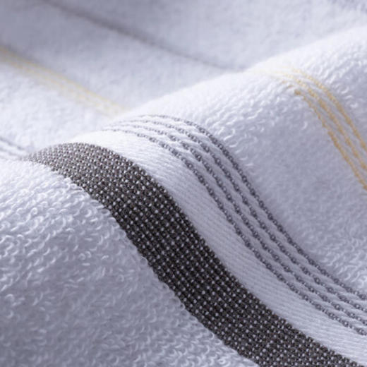 洁丽雅（Grace）毛巾家纺三件套 纯棉吸水舒适浴巾面巾方巾男女家用套装 浴巾*1毛巾*1方巾*1 灰色 商品图3