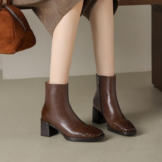 阿么手工女鞋2025新款编织方头短靴2025新款复古真皮粗跟靴子6CM 商品图3