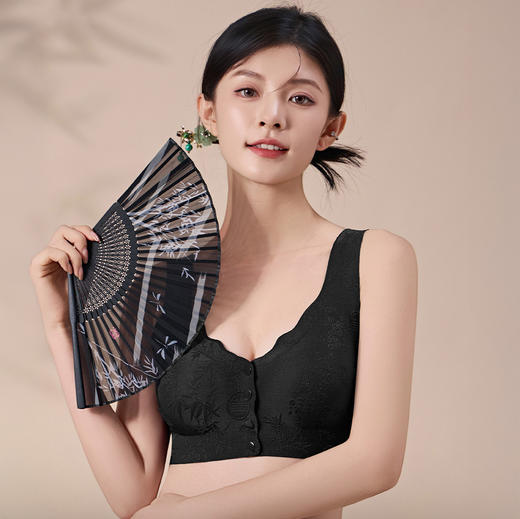 热卖！【超值2件装】美地很舒服！纤黛希 7A抑菌 国风浮雕前扣文胸女士内衣 聚拢舒适 乳胶透气杯 5色可选 6080 商品图5