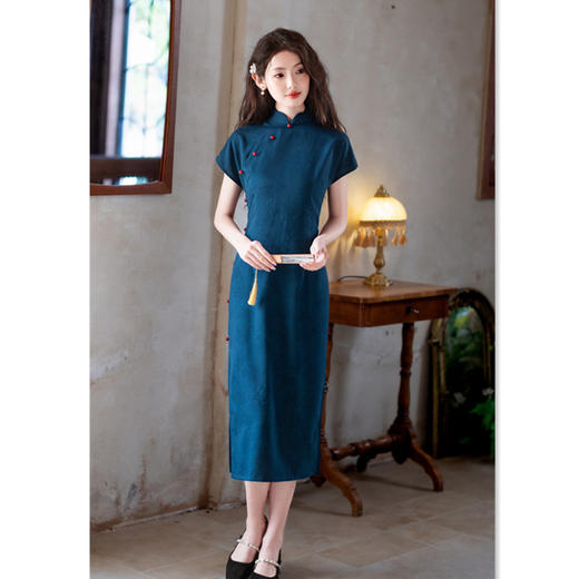 396092时尚改良新中式长款仿麻单层旗袍2025夏季新款日常可穿旗袍 商品图3