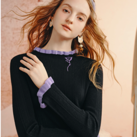 两三事 朝雾魅影 2025秋季新款百搭拼色荷叶边打底衫套头针织衫女