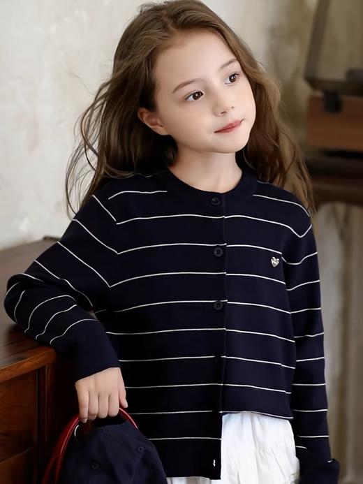 【非质量问题不退换】爱心条纹针织外套 商品图1