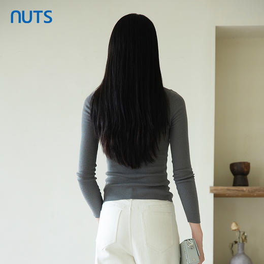 NUTS商场同款秋季时尚气质修身显瘦设计感毛织套头衫女4390501A1 商品图4
