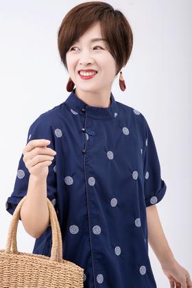 藏蓝色中式短袖上衣