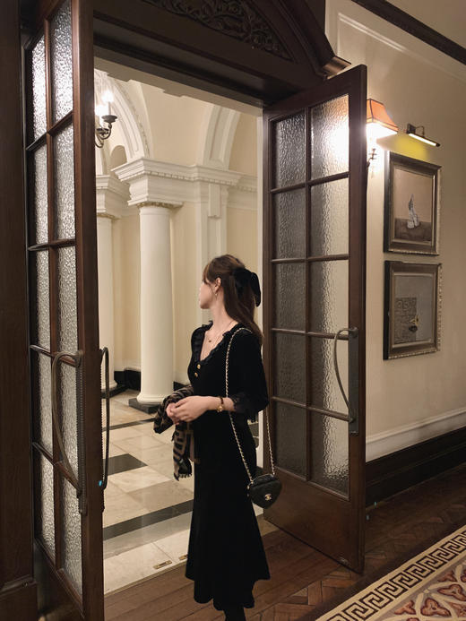 XS码  金蘑菇菇 爱丽丝舞曲 小黑裙组 /  年底战裙！内搭洋装 商品图3