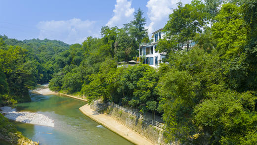 【青城山·428号院】9房独栋小院，可单房预定，临溪靠山、可K歌、街子古镇、部分房间带地暖、青城后山、夏日避暑WXZS 商品图0