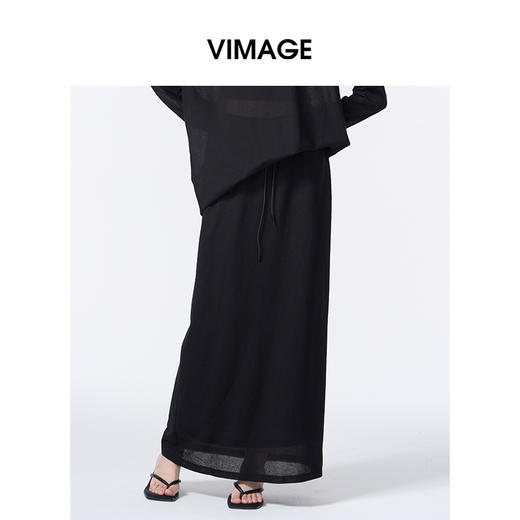 VIMAGE纬漫纪通勤百搭休闲高腰莱赛尔黑色直筒2025秋季新款半身裙V2406101 商品图3