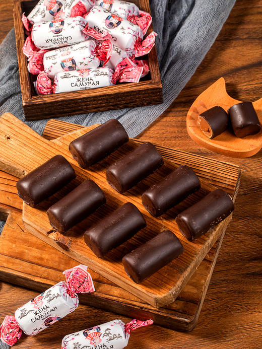 【中欧班列精选】WWJ俄罗斯巧克力糖 原装进口俄小淼牛奶布丁/伊娜巧克力/小黄猫巧克力夹心糖果 500g/袋 商品图7