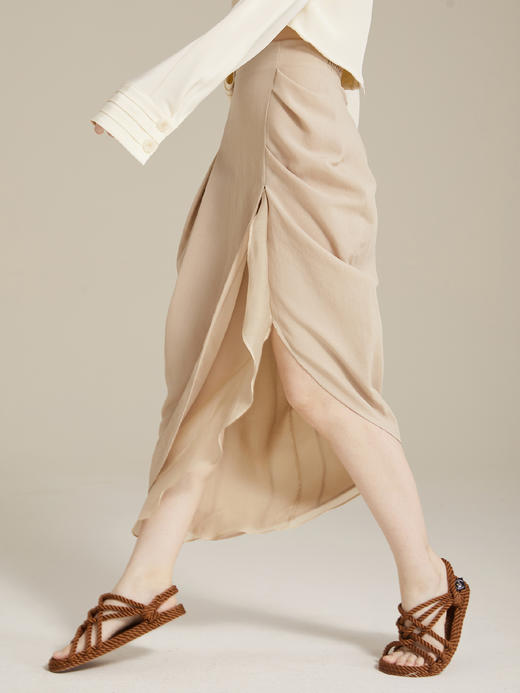 斜裁不对称垂坠花苞半裙 商品图0