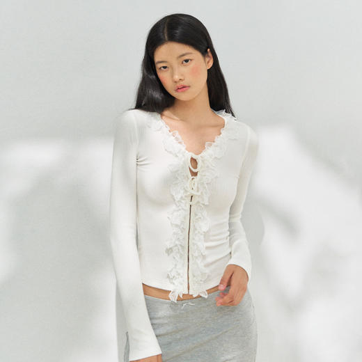 Ariseism 美式复古设计感门襟拼接荷叶边白色修身上衣女秋季新款 商品图0