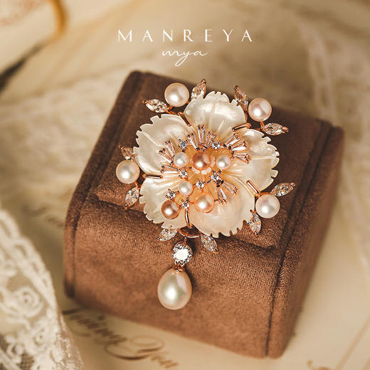 Manreya 珍珠胸针系列，天然淡水珍珠，多种款式可选，可搭配多种服饰 商品图12