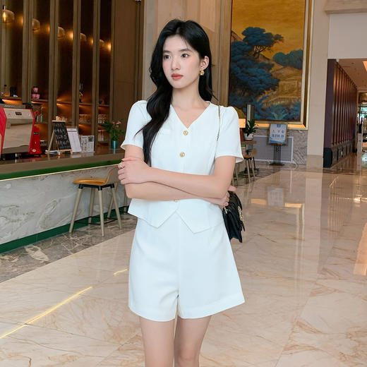 奢姿大码女装2026夏季气质V领两件套胖妹妹百褶设计时尚通勤套装9952990665 商品图4
