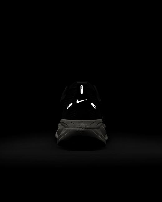 Nike 耐克Vomero 18 耐克迈柔女子公路跑步鞋HM6804-005 商品图6