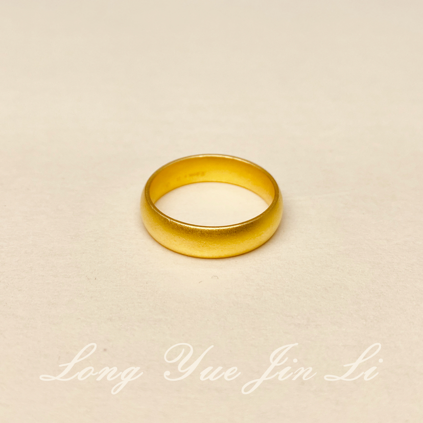 足金戒指；5.48克；10#