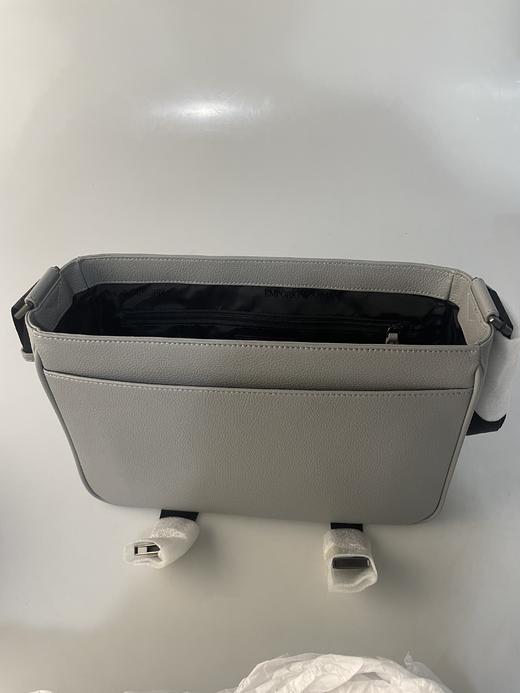 【现货超惠秒】Emporio Armani  男士 真皮防风雨 翻盖单肩包 10164 商品图11