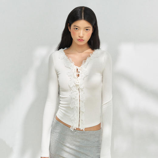 Ariseism 美式复古设计感门襟拼接荷叶边白色修身上衣女秋季新款 商品图2