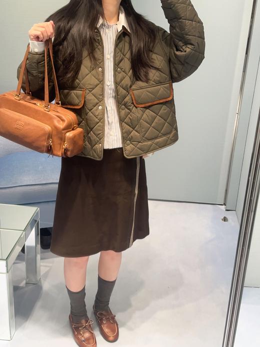 缪缪 25Fw早秋新款 军绿色菱格纹棉服夹克外套（ZY*MM） 商品图4