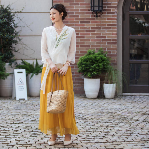 【林栖设计小店】（现货）【林栖推荐】麦穗金线真丝汉服交襟女早秋衬衣上衣 N1953305 商品图1