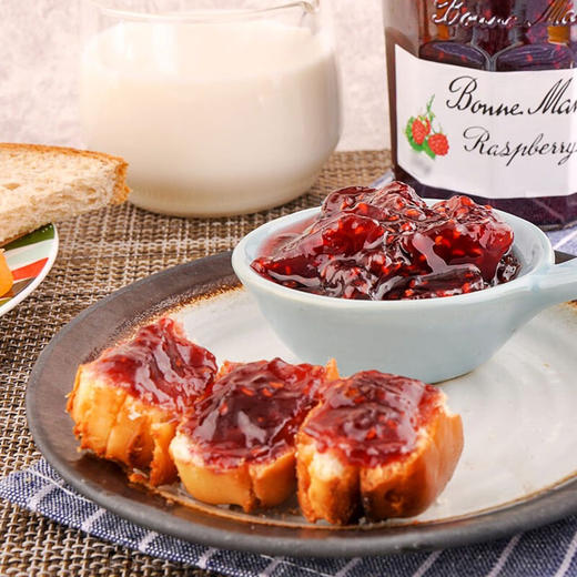 【中欧班列精选2瓶】法国果酱  bonne maman 蓓妮妈妈 树莓/杏果酸奶抹面包果肉酱  225g/瓶  BJYJ 商品图7