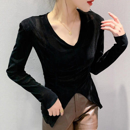 时尚垫肩褶皱收腰长袖开叉不规则丝绒小衫上衣女秋冬内搭外穿T恤 商品图3