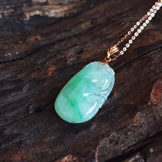 【天然正品】A货翡翠AU750玫瑰金镶天然细腻糯冰种如意（万事如意）飘阳绿翡翠吊坠项链34.3*15.6*5.5MM（皆取最大值）链长：45CM（长度可调节）女士现售价：4680！130625JJ13 商品图3