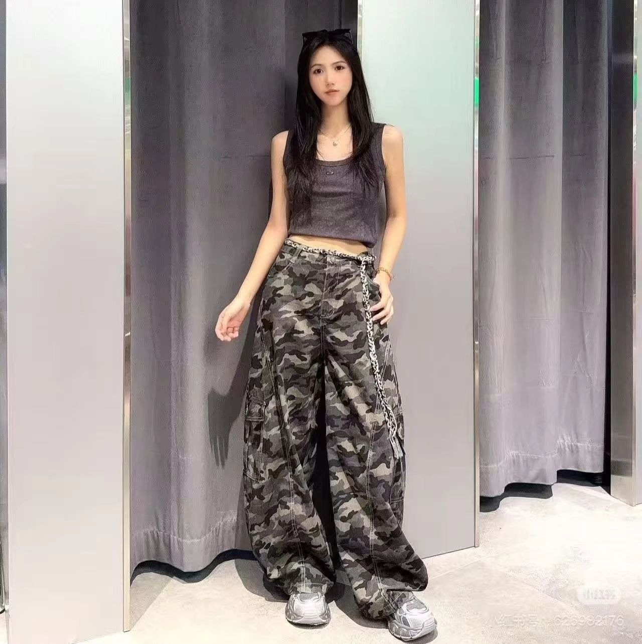 ZC（无腰带）迷彩大口袋弯刀阔腿裤50620 秋季 005182552501