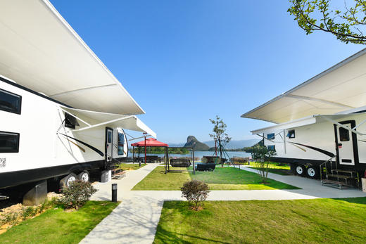 豪华庭院房车 商品图0