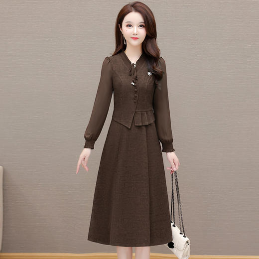 QYM 54A2503-Y假两件马甲连衣裙长袖高腰裙时尚木耳中长裙 商品图1
