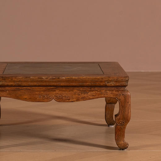 清早期	黄花梨镶绿石束腰三弯腿炕桌 商品图2