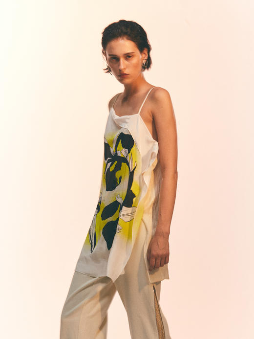 “幻彩花“吊带上衣 商品图6