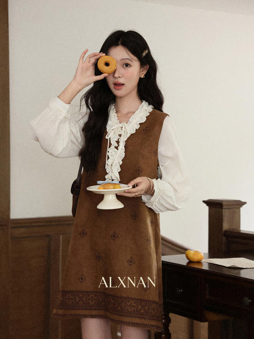 鹿向南「文艺庄园」波西米亚风连衣裙女秋新款无袖短款咖色背心裙 商品图2