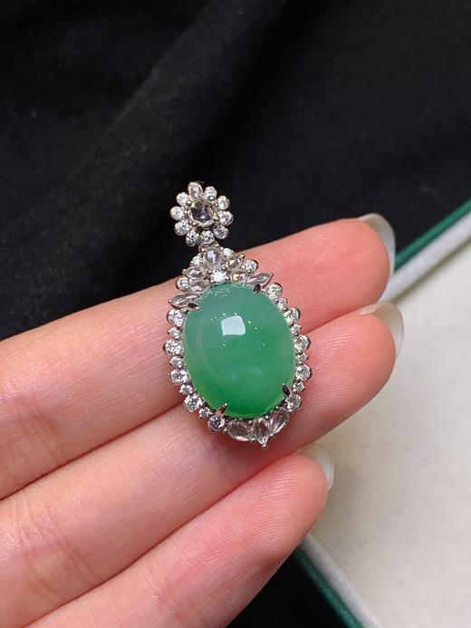 蛋面翡翠吊坠 商品图4