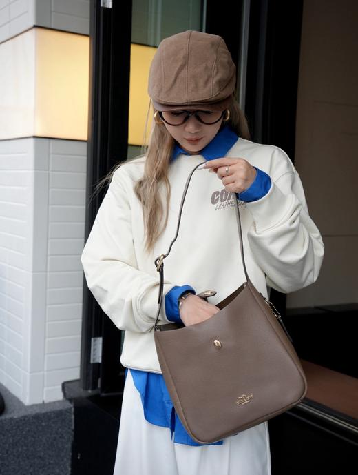 Coach蔻驰 新款hadley/哈德利腋下斜挎水桶包（SS) 商品图4