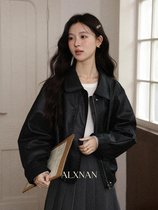 鹿向南「都市主角」高级感复古黑色皮衣外套女秋新款拉链翻领夹克 商品图0