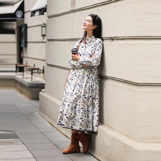 绽放旅行女装524朵/设计感印花分割半开襟小翻领文艺长袖连衣裙秋 商品图2