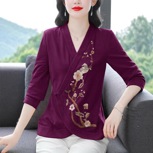 新中式重工刺绣长袖T恤女2025新款民族风女装上衣大码时尚打底衫 商品图3