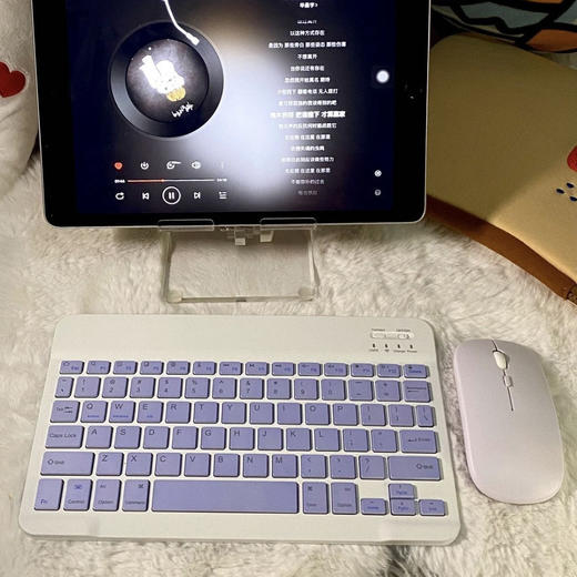 多巴胺色系 智能蓝牙键盘 纤薄轻巧便携 支持多设备连接 多色可选 商品图9