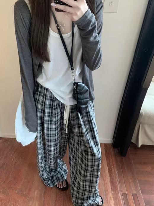 【GZ】无忧购慵懒风灰色单排扣防晒开衫+宽松打底背心+格子休闲套装6993（截单后3-5天发货) 商品图6