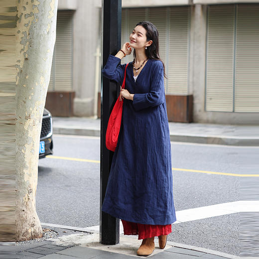 绽放旅行女装506朵/亚麻提花V领插肩文艺长袖气质连衣裙秋季新款 商品图2