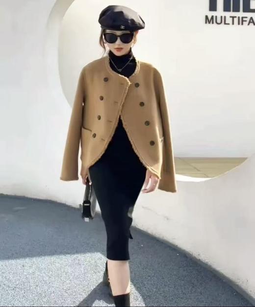 【高端系列】手工定制6220款100支10%羊绒➕90%澳洲羊毛短款流苏双面尼外套-喜出 商品图6