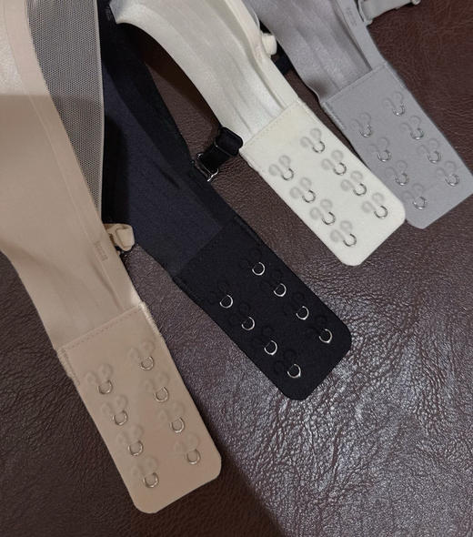 爱慕同款奶皮丝光缎面细肩带内衣080d70 商品图5