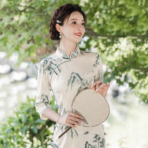 SC21853水墨山水国风中长款改良旗袍2025新款女中式复古修身中长袖春秋装 商品图2