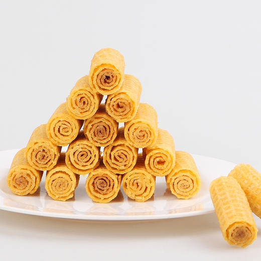 【中欧班列精选】俄罗斯进口341黄蛋卷炼乳夹心酥脆饼干威化休闲零食160g/包 商品图3