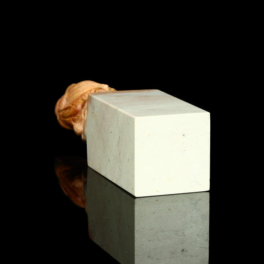 孤品017118-青田新矿俏色佛钮方章-3.0*3.0*12.7cm 商品图4