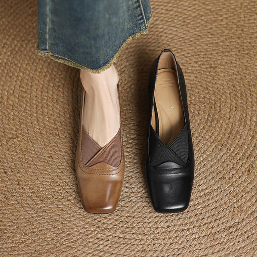 【预售5天】复古文艺范气质软底玛丽珍鞋女韩版时尚真皮浅口通勤方头粗跟单鞋HCYYHD&6301 商品图0