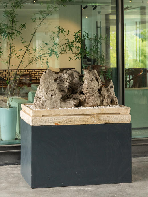 清	太湖石园林赏石配汉白玉石盆 商品图1