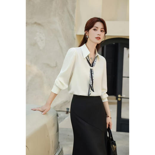 「自」全新升级【铂金会员146/天猫199/差价53】(02217)洛诗琳法式优雅V领衬衫2025秋季新款气质飘带雪纺上衣女 商品图4